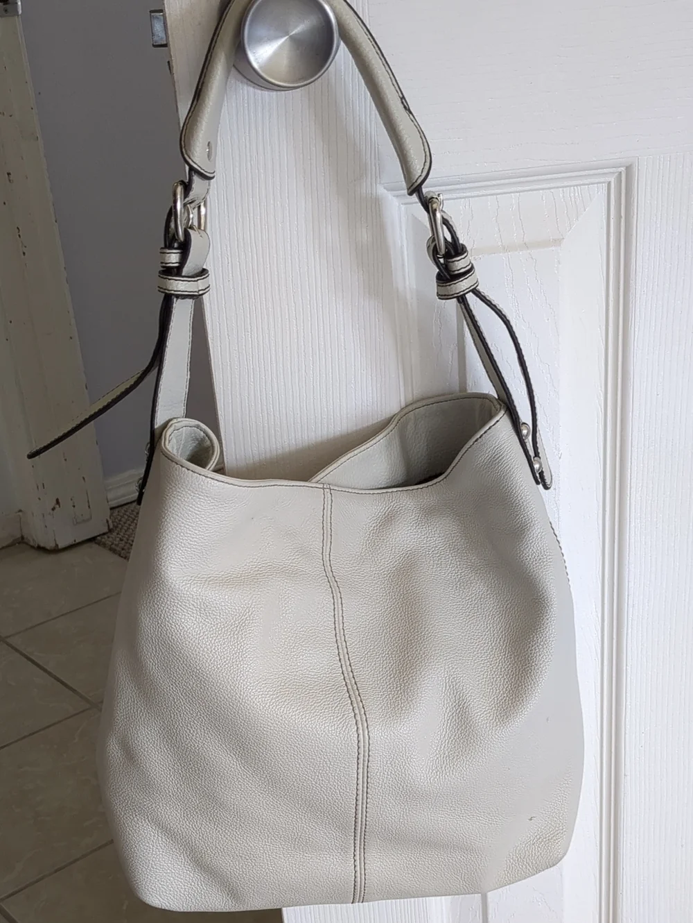 Tignanello Leather Hobo Shoulder Bag